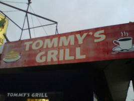 Tommy's Grill food