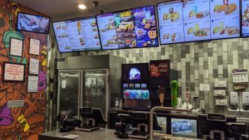 Taco Bell inside