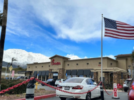 Chick-fil-a outside