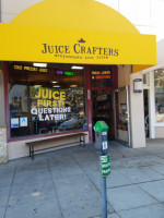 Juice Crafters Beverly Hills outside