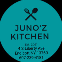Juno’z Kitchen inside
