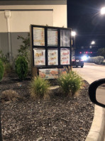 Taco Bell outside