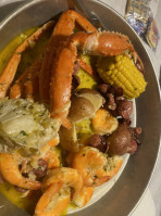 Autumn's Crab Cajun Seafood food