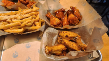 Fire Wings Mission Bend food