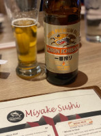Miyake Sushi inside