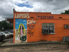 Lupita's Cafe outside
