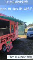 Papi's On Wheels (soul Food) Catering food