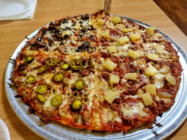 Indian's Pizza food