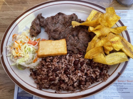 Oye Managua food