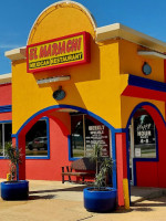 El Mariachi Restaurant outside