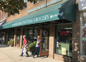 Hillsdale Natural Grocery food