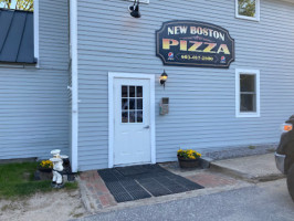 New Boston Pizza outside