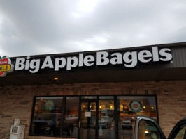 Big Apple Bagels outside