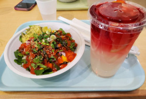 Mahalo Poke Co. food