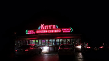 Kitt's Frozen Custard food