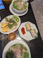 Pho Minh & Grill outside