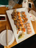 Akebono Fusion Sushi food