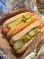 Davy's Hot Dogs food