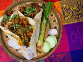 Callejero's Mexican food
