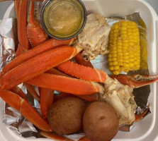 Boudreaux’s Specialty Outpost food