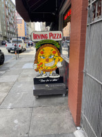 Irving Pizza outside