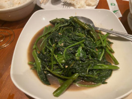 Aroy Thai Restaurant food