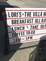 Lori’s At The Villa Nova food