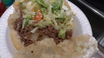 Corina's Tacos S food