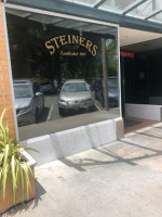 Steiner's Tavern food