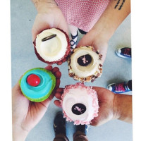 Casey's Cupcakes food