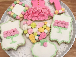 Cakes By Lara food