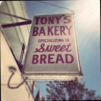 Tony's Bakery food