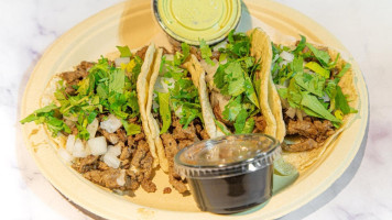 Inca Maya Tacos food