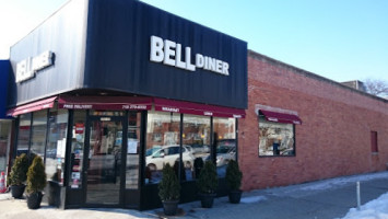Bell Diner outside