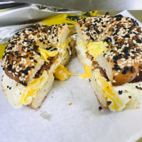 De Coria's Bagels food