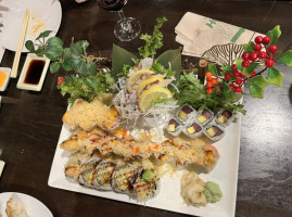 Omakase Sushi food