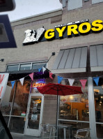 Stop-n-go Gyros inside