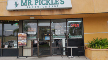 Mr. Pickle's Sandwich Shop Lake Forest, Ca outside