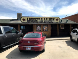 Lonestar Saloon outside