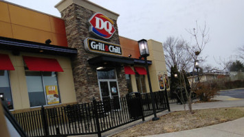 Dairy Queen Grill Chill food