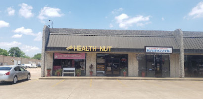 The Health Nut outside