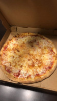 Solle's Pizza food