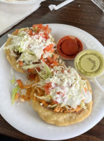 Dos Primos Taqueria ’s food