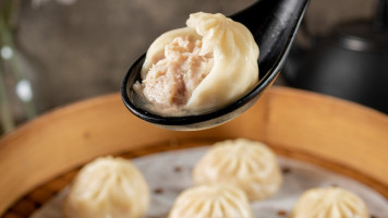 Dough Zone Dumpling House (renton Landing) inside