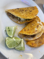Tacos Y Mariscos Ofelia food