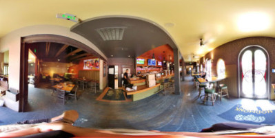 Hopmonk Tavern Sonoma inside
