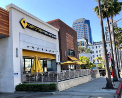 California Pizza Kitchen At The Pike Outlet food