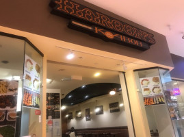 Haroon's Halal Kabob food