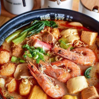 Yin Tang Spicy Hot Pot food
