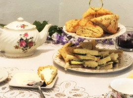 Lilacs Lavender Tea Room food